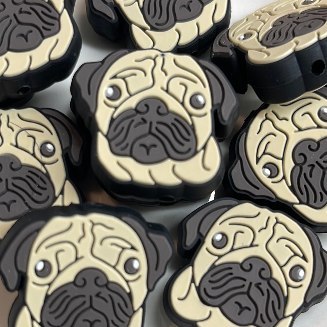 Figura de silicona con forma de cabeza de perro carlino - Bead Sister Collab