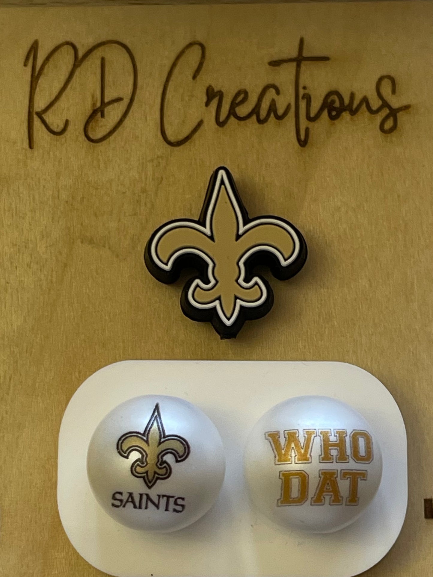 20mm Acrylic Exclusive Collab Team Beads