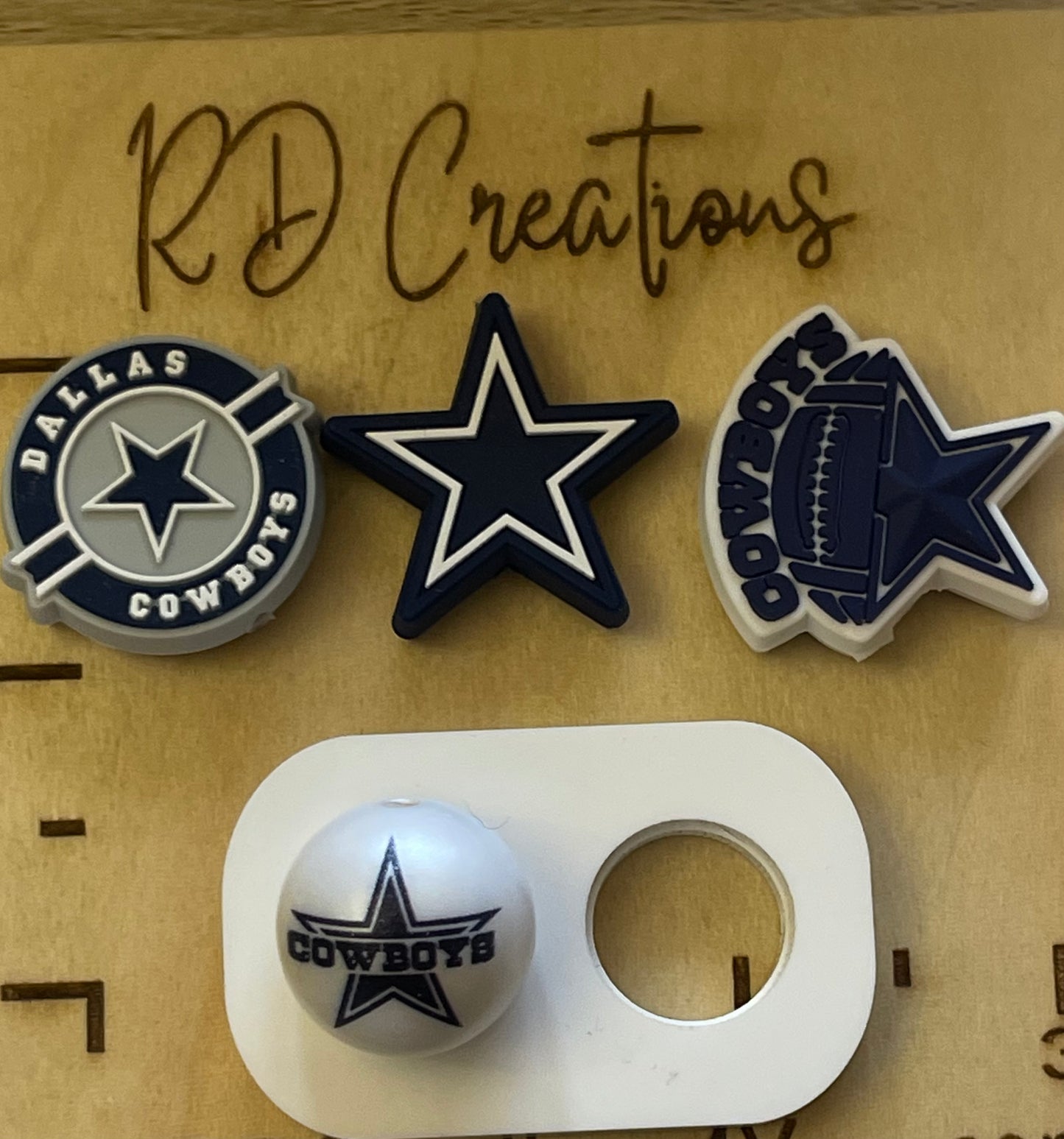 20mm Acrylic Exclusive Collab Team Beads