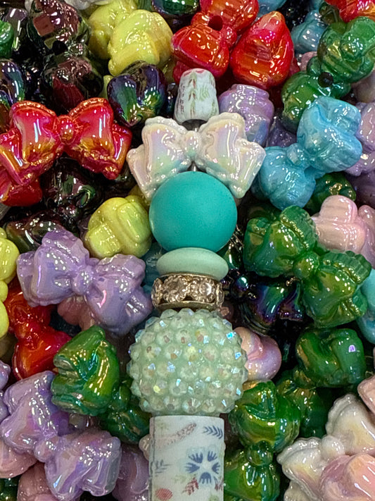 Acrylic Bow 10pk Random Mix- will have duplicates