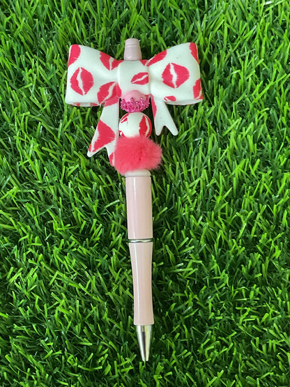 Lips Silicone Bow Pen/Straw Topper and matching 16mm bead (sold separately)