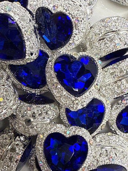 Cuentas de diamantes de imitación con forma de corazón