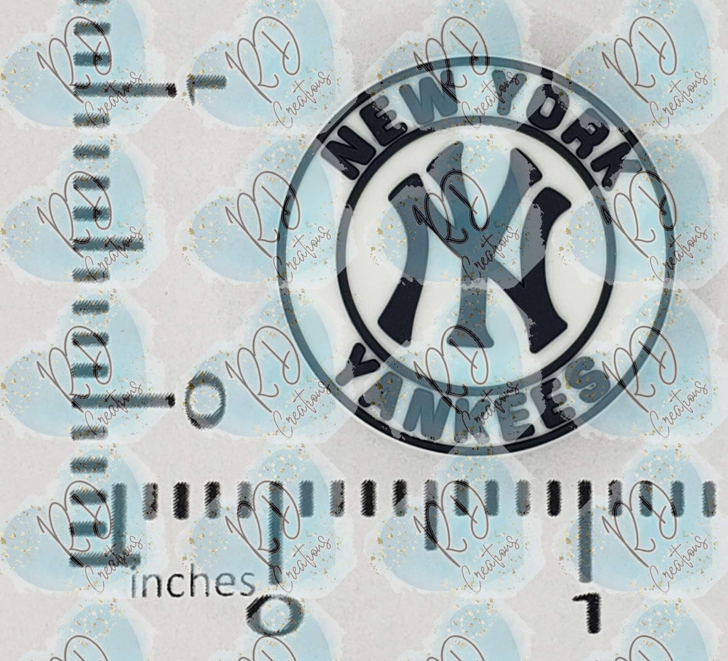 RDNewYorkYankees Round Silicone Focal-Collab w/TATNCS