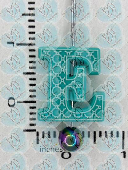 Colección focal de silicona con el alfabeto E exclusivo en colaboración con TaTNCS