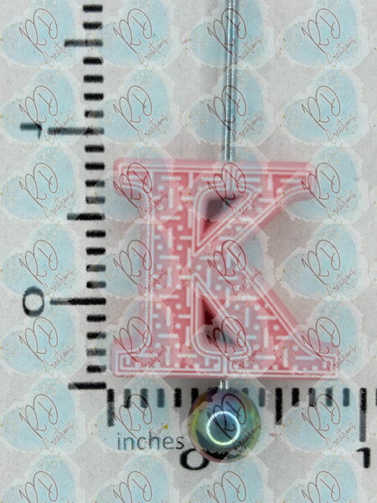 Colección focal de silicona con el alfabeto K exclusiva en colaboración con TaTNCS