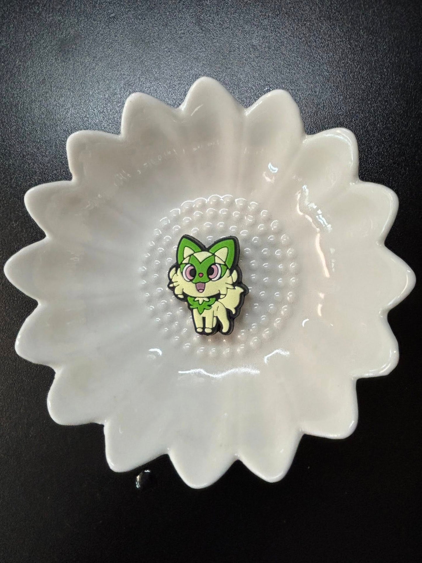 VIPSprigatito PVC Focal 0451 TaTNCSW